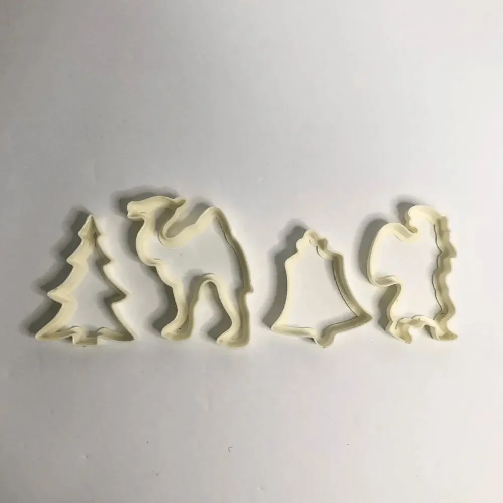 vintage white plastic cookie‎ cutters christmas camel santa tree bell 3 inch